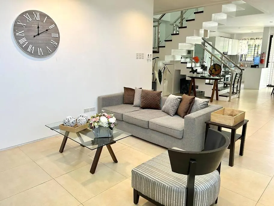 Solitary Golf Home W/ Pool Davao City 0*,  필리핀