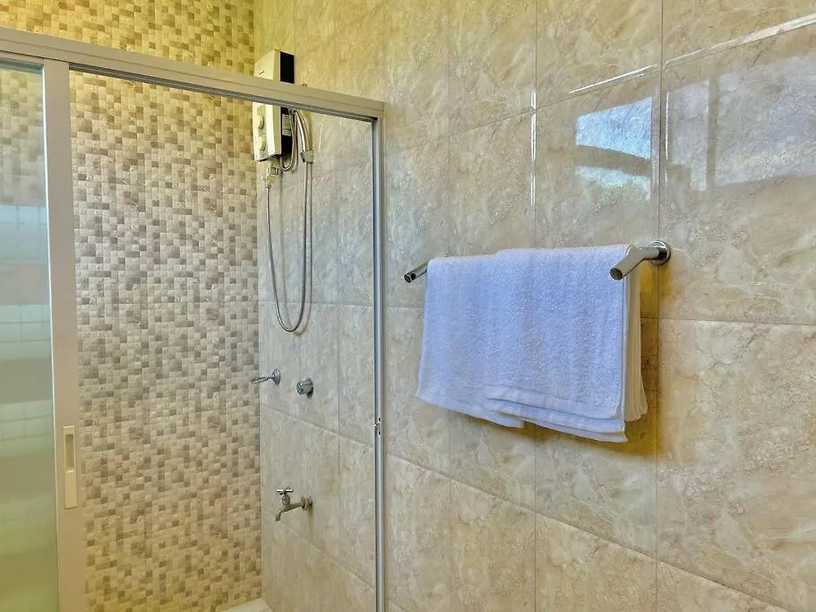 Solitary Golf Home W/ Pool Davao City 0*,  필리핀